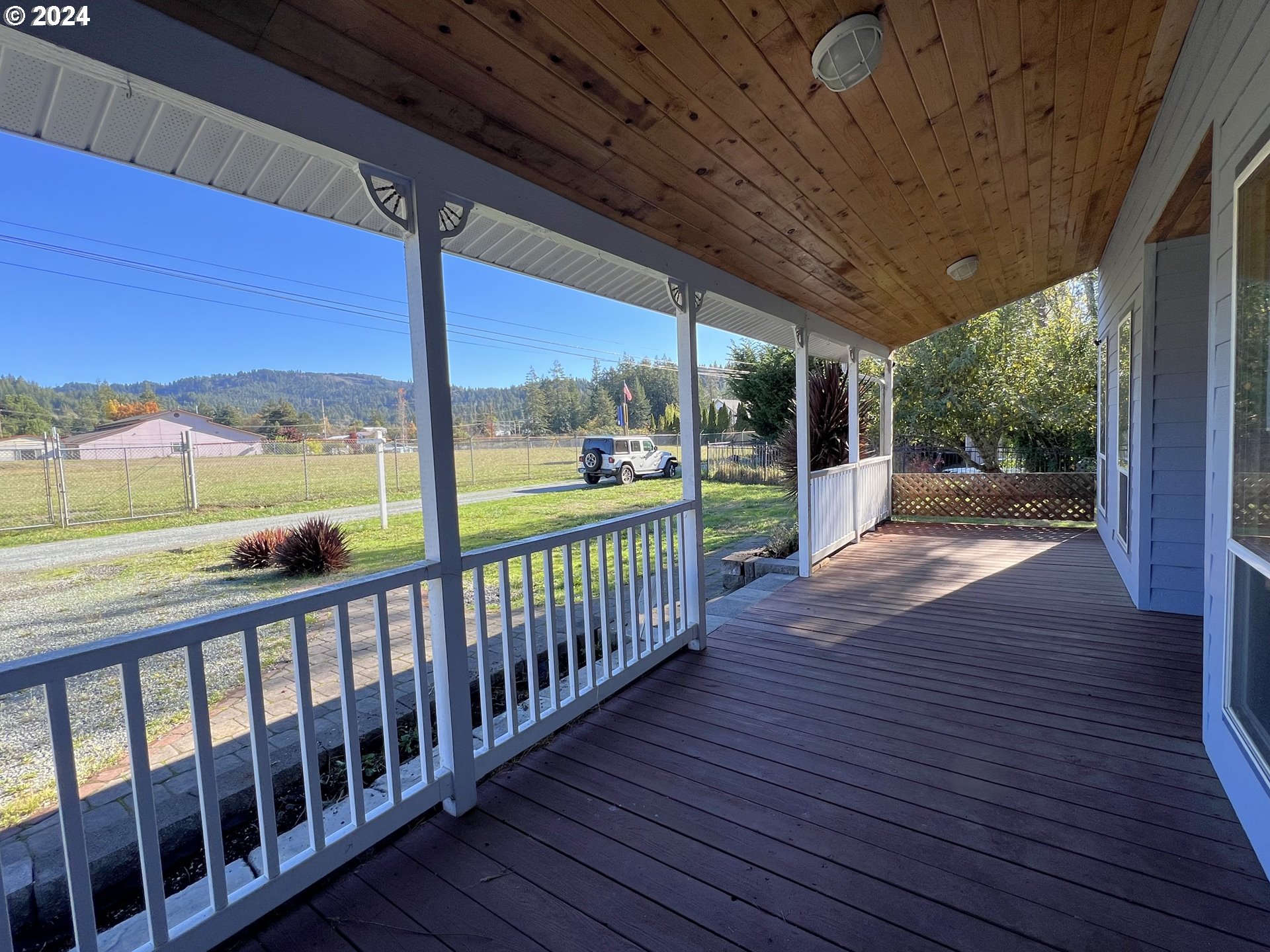 500 21st Street Myrtle Point, OR 97458 - Photo 3 of 46 Gallery Image 3