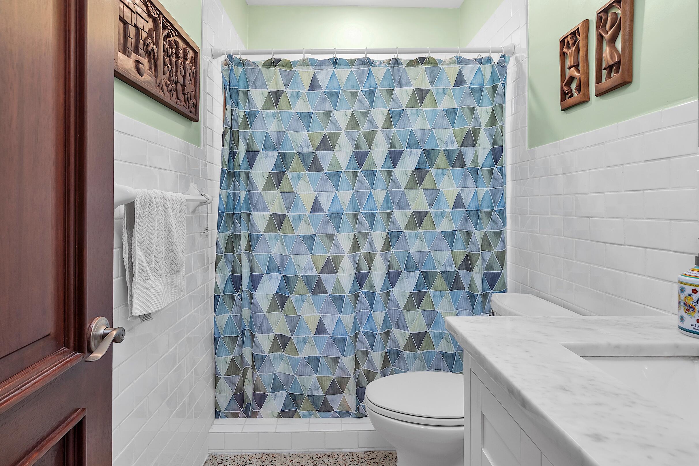 12 East Ocean Avenue Ocean Ridge, FL 33435 - Photo 24 of 46 ensuite bath 2b