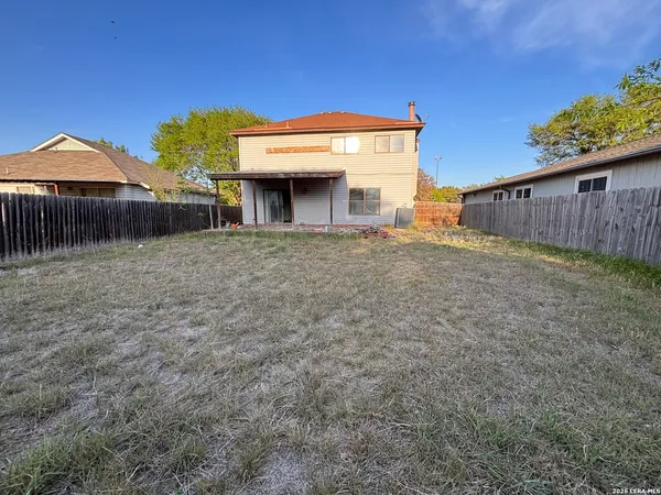 $180,000 | 6338 Beech Trail Drive, Converse, TX 78109
