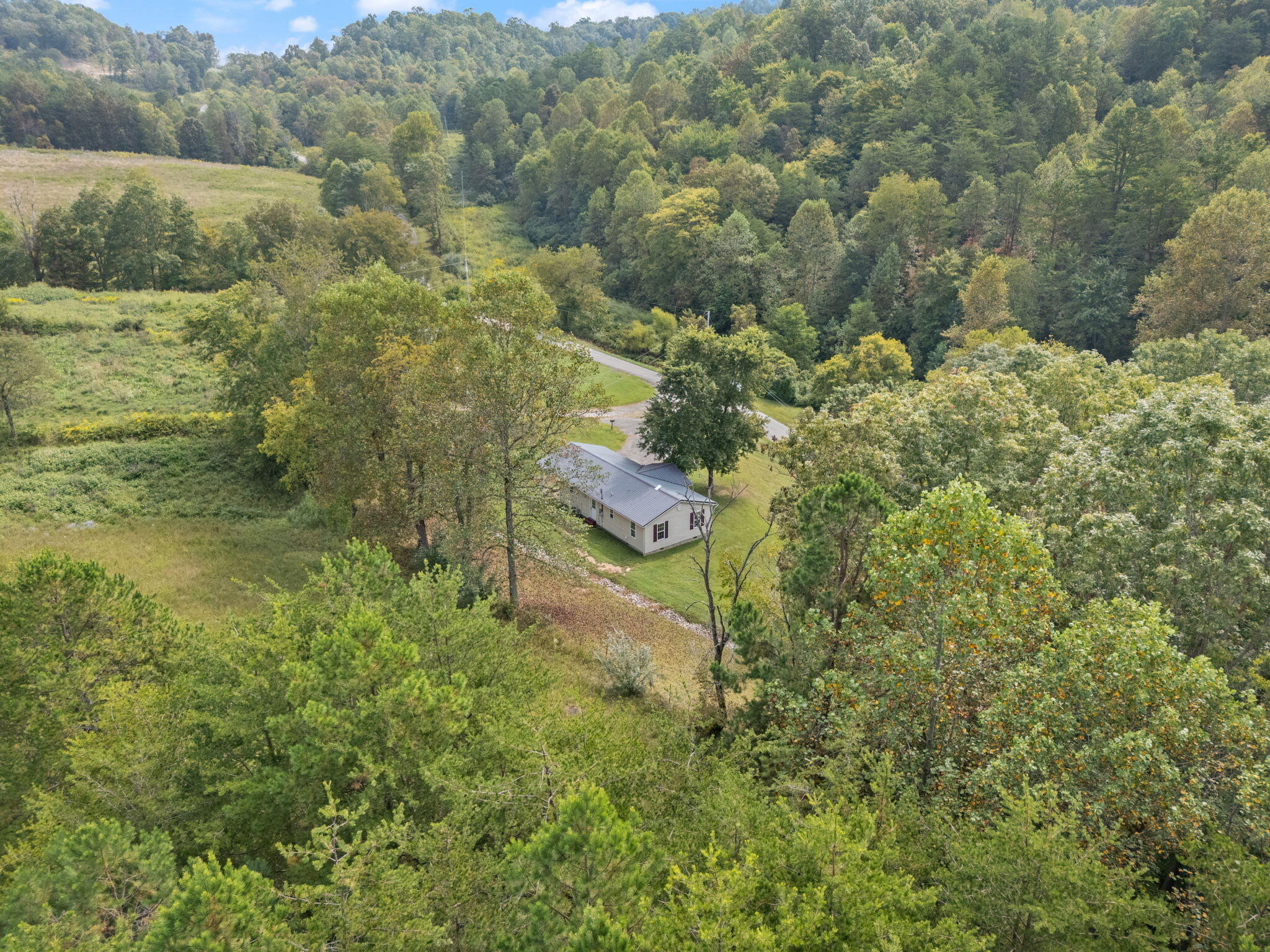 867 Chadwell Road Booneville, KY 41314 - Photo 56 of 58 58-web-or-mls-DJI_20250916115122_0159_D
