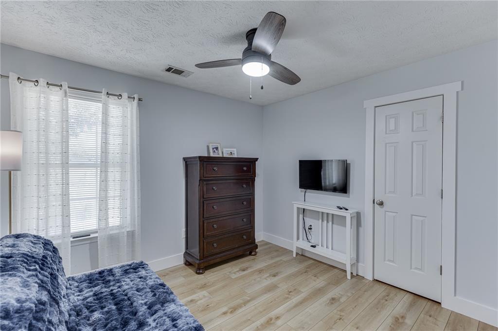333 Twin Point Way Suwanee, GA 30024 - Photo 27 of 53