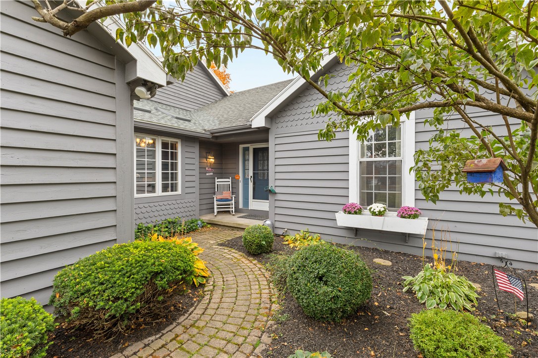 75 Seascape Drive Rochester, NY 14612 - Photo 1 of 1 Gallery Image 1
