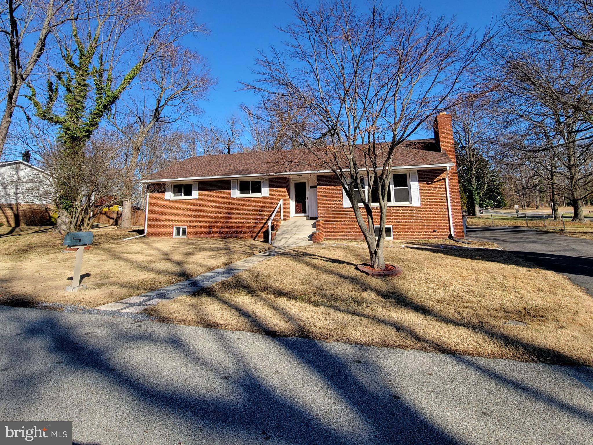 401 Rosier Road Fort Washington, MD 20744 - Photo 2 of 40 Gallery Image 2