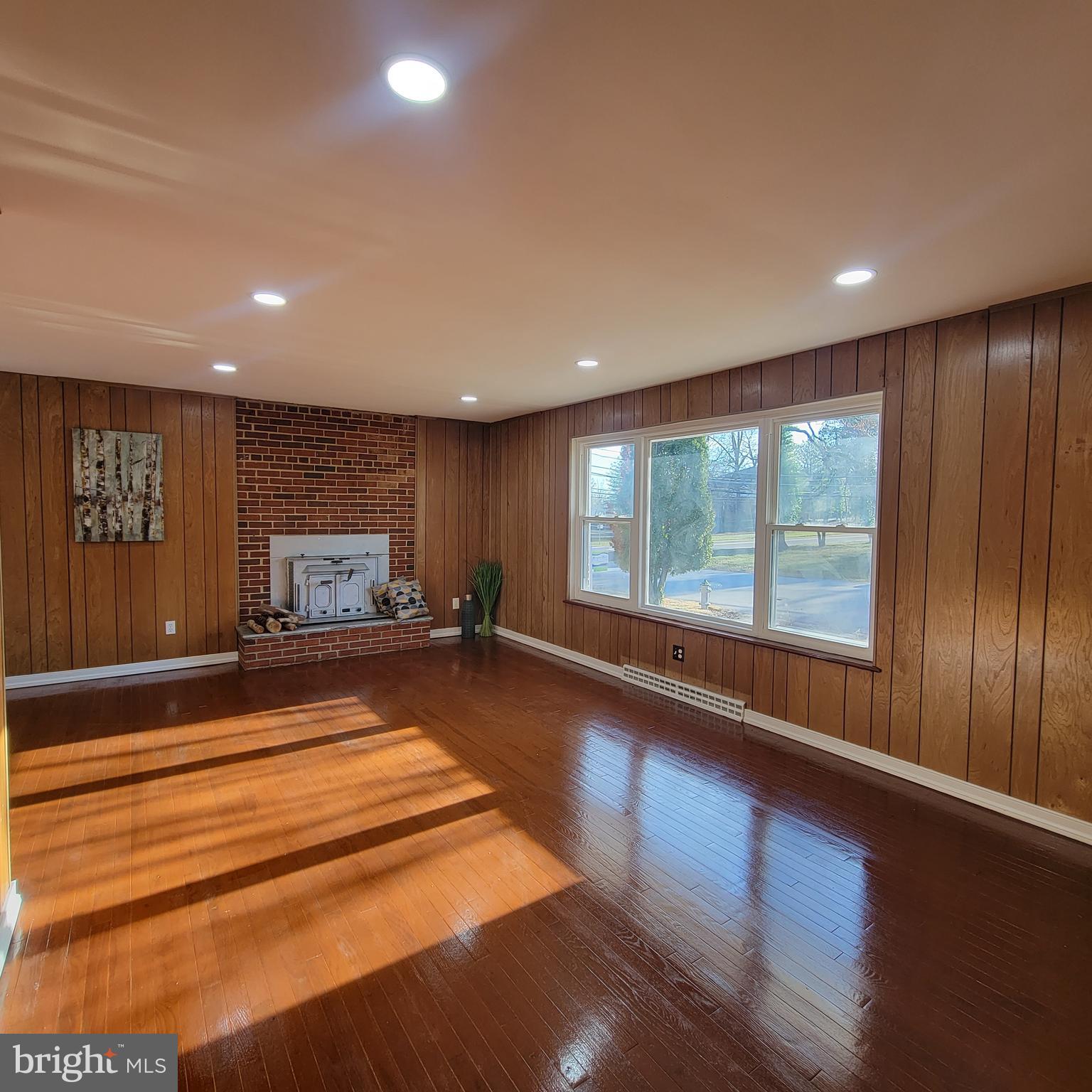 401 Rosier Road Fort Washington, MD 20744 - Photo 9 of 40 Gallery Image 9