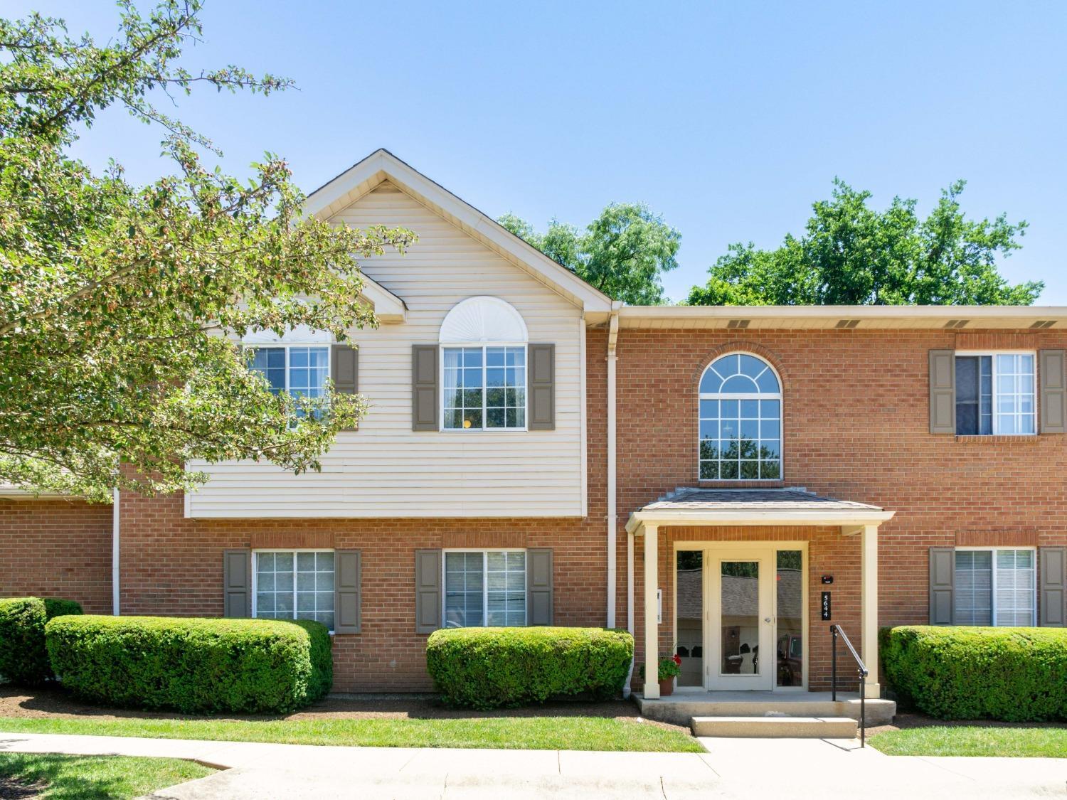 5644 Bridgetown Road, Unit 11 Cincinnati, OH 45248 - Photo 1 of 26