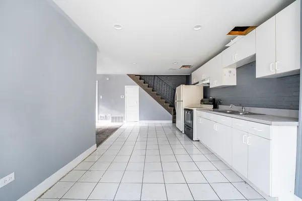 $799,000 | 2530 North Neva Avenue, Chicago, IL 60707