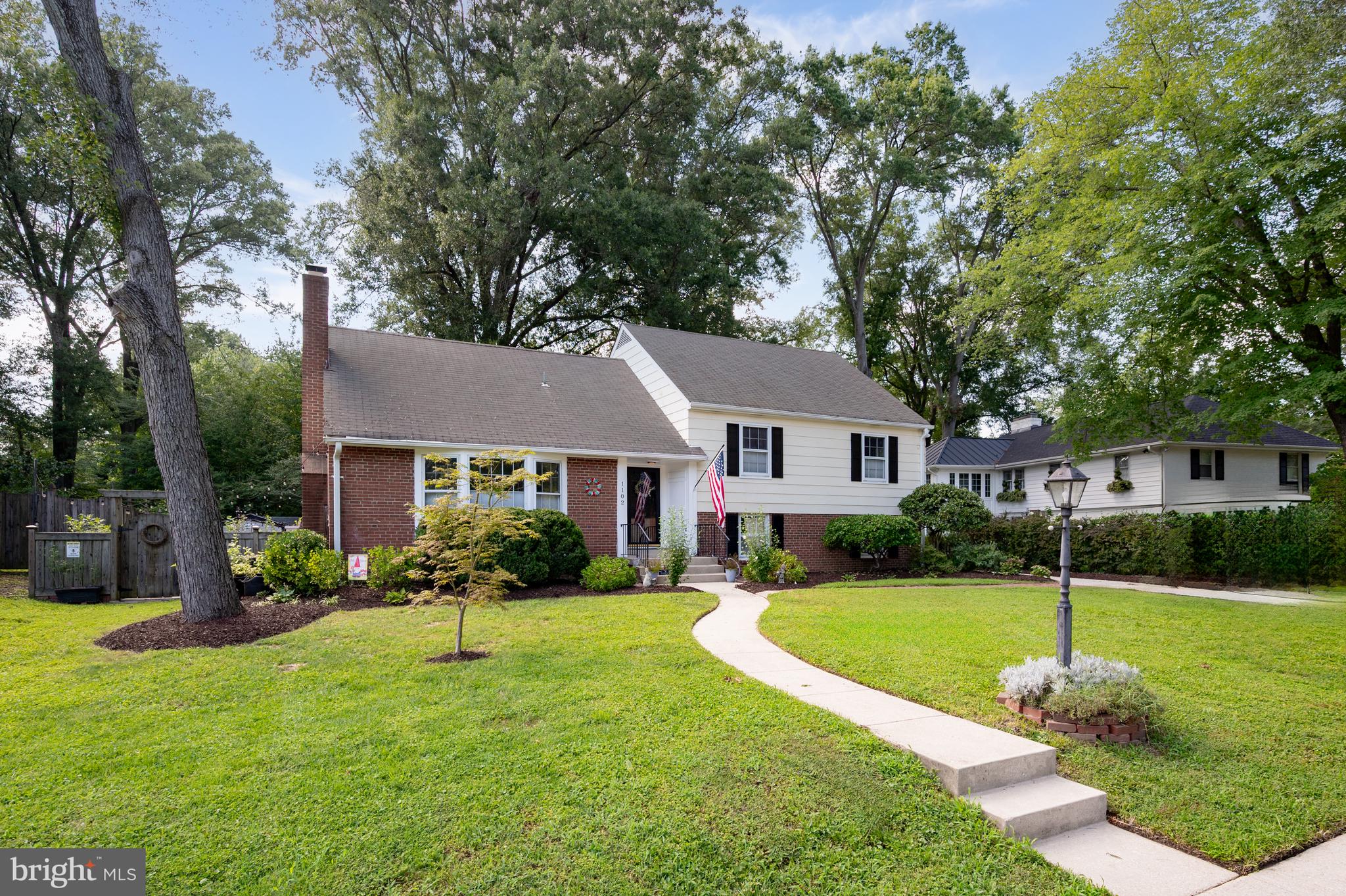 1102 Alden Road Alexandria, VA 22308 - Photo 2 of 62 Gallery Image 2