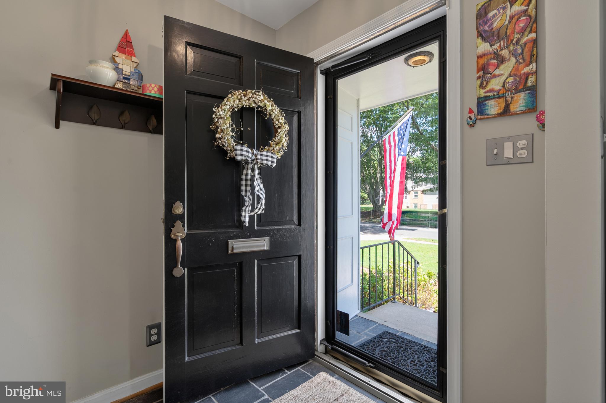 1102 Alden Road Alexandria, VA 22308 - Photo 4 of 62 Gallery Image 4