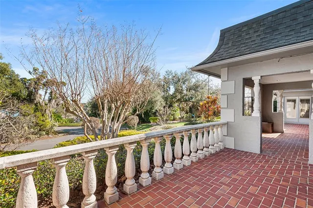 $800,000 | 1249 Lake Point Drive, Lakeland, FL 33813