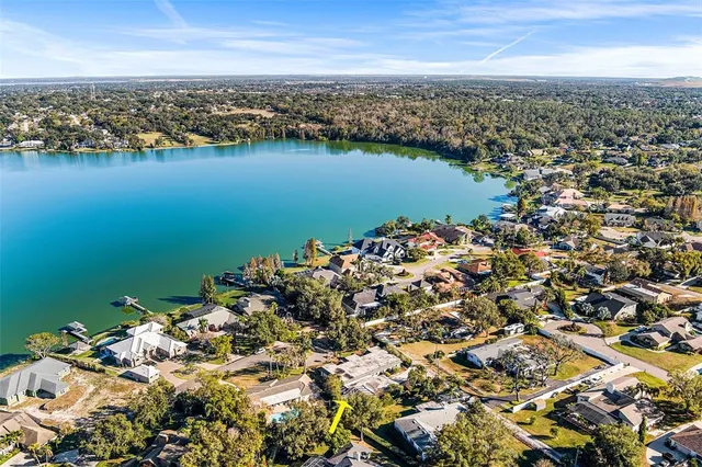 $800,000 | 1249 Lake Point Drive, Lakeland, FL 33813