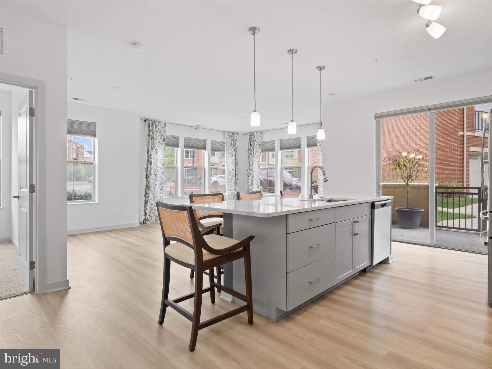 10755 Fairgrounds Drive, Unit 101 Fairfax, VA 22030 - Photo 12 of 58 Kitchen