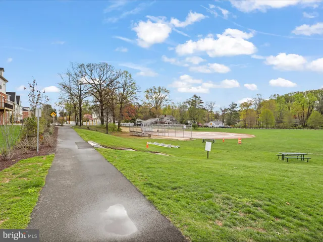 $3,000 | 10755 Fairgrounds Drive, Unit 101, Fairfax, VA 22030