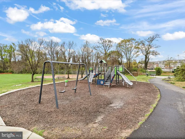 $3,000 | 10755 Fairgrounds Drive, Unit 101, Fairfax, VA 22030