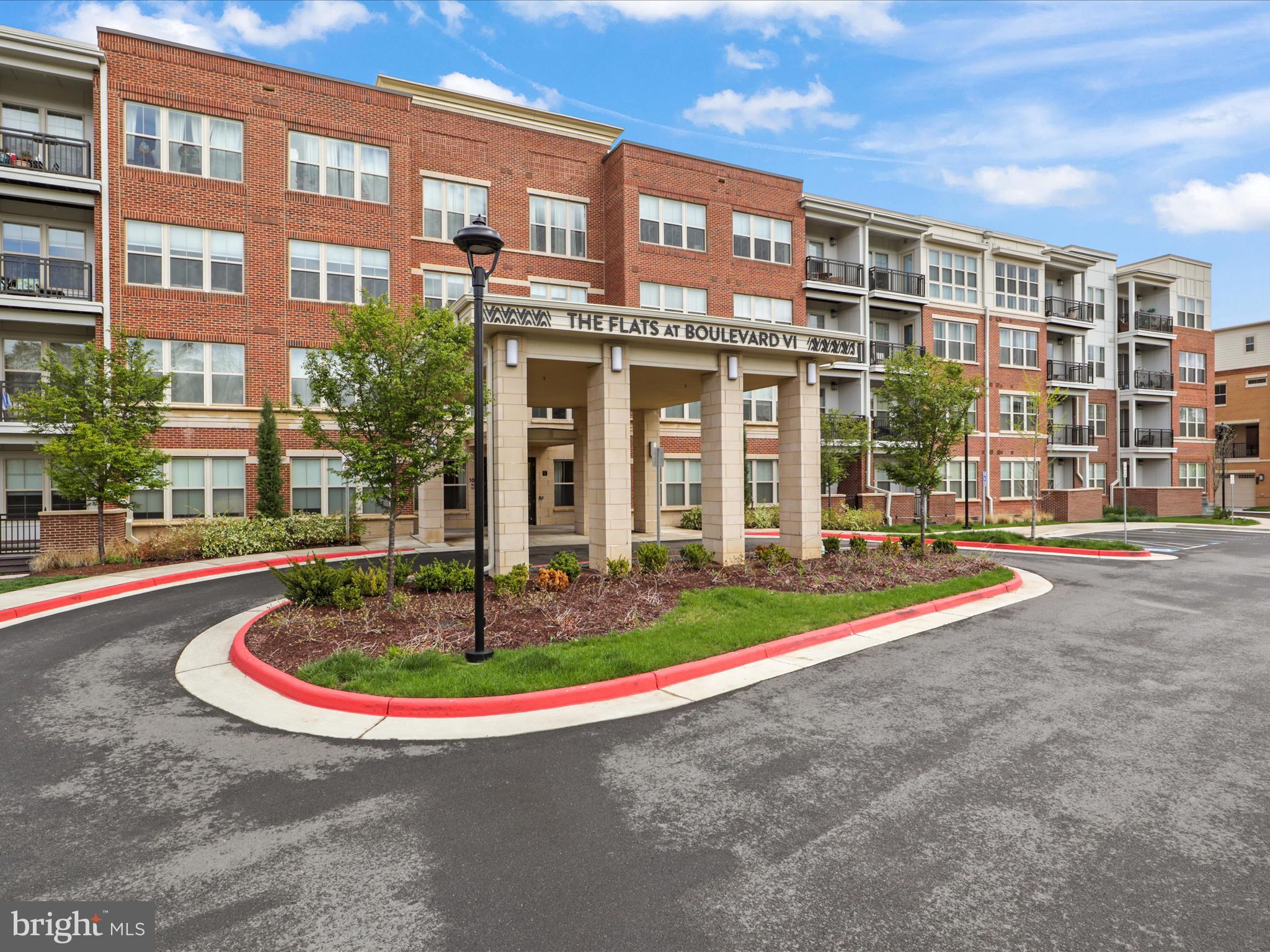 10755 Fairgrounds Drive, Unit 101 Fairfax, VA 22030 - Photo 6 of 58 Welcome!