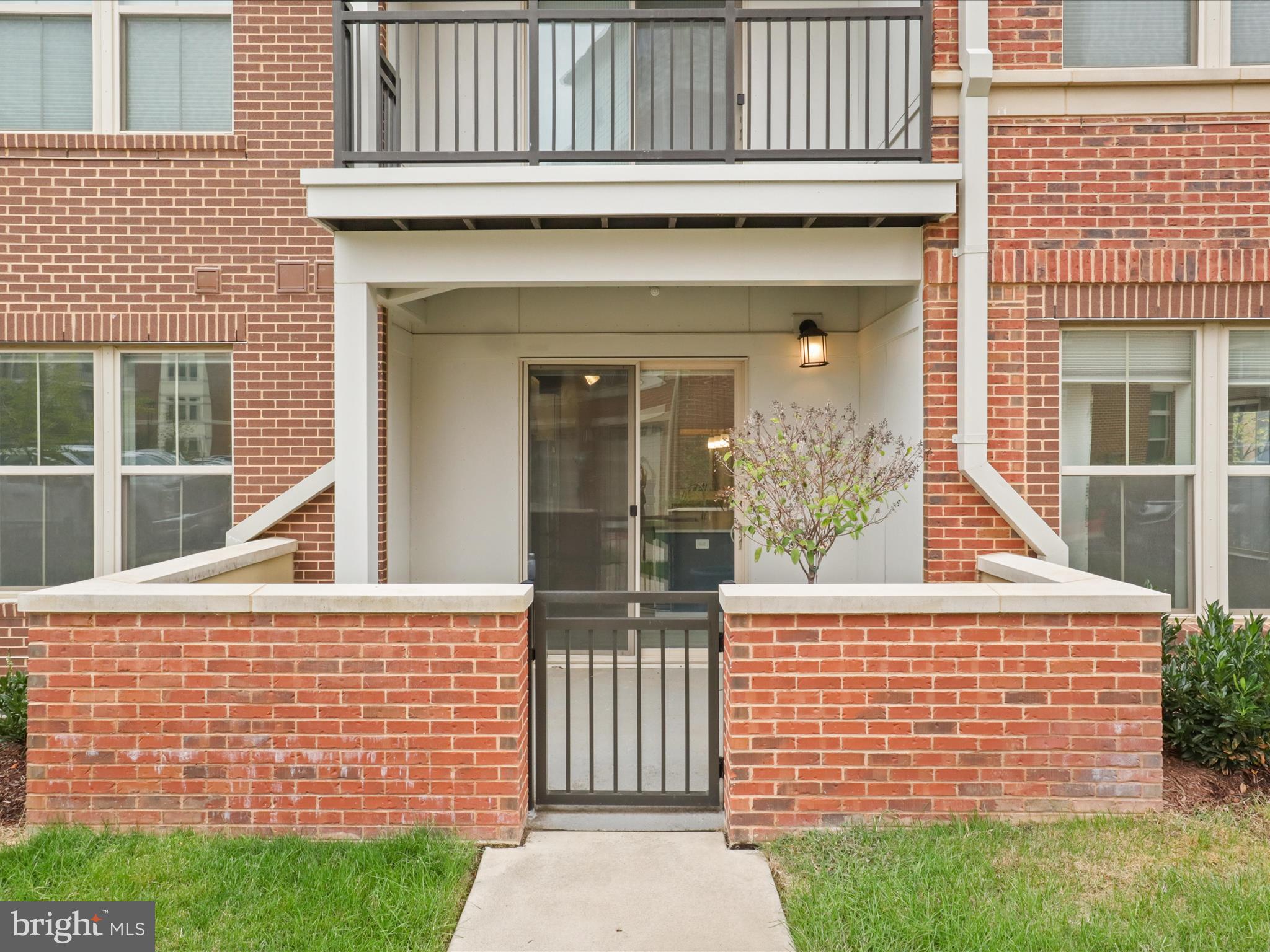 10755 Fairgrounds Drive, Unit 101 Fairfax, VA 22030 - Photo 8 of 58 Private patio