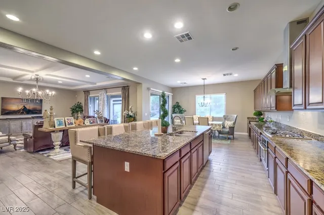 $1,350,000 | 9760 Arch Canyon Court, Las Vegas, NV 89149