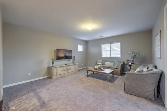 $1,350,000 | 9760 Arch Canyon Court, Las Vegas, NV 89149