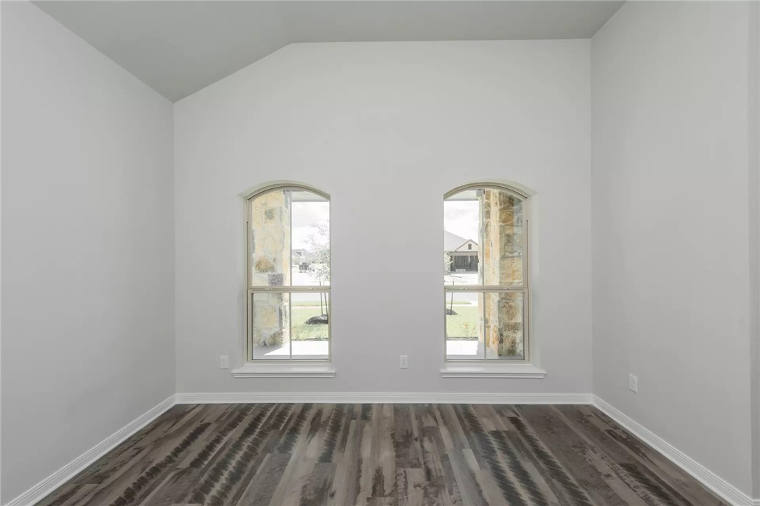 5118 Leaning Tree Temple, TX 76502 - Photo 3 of 39