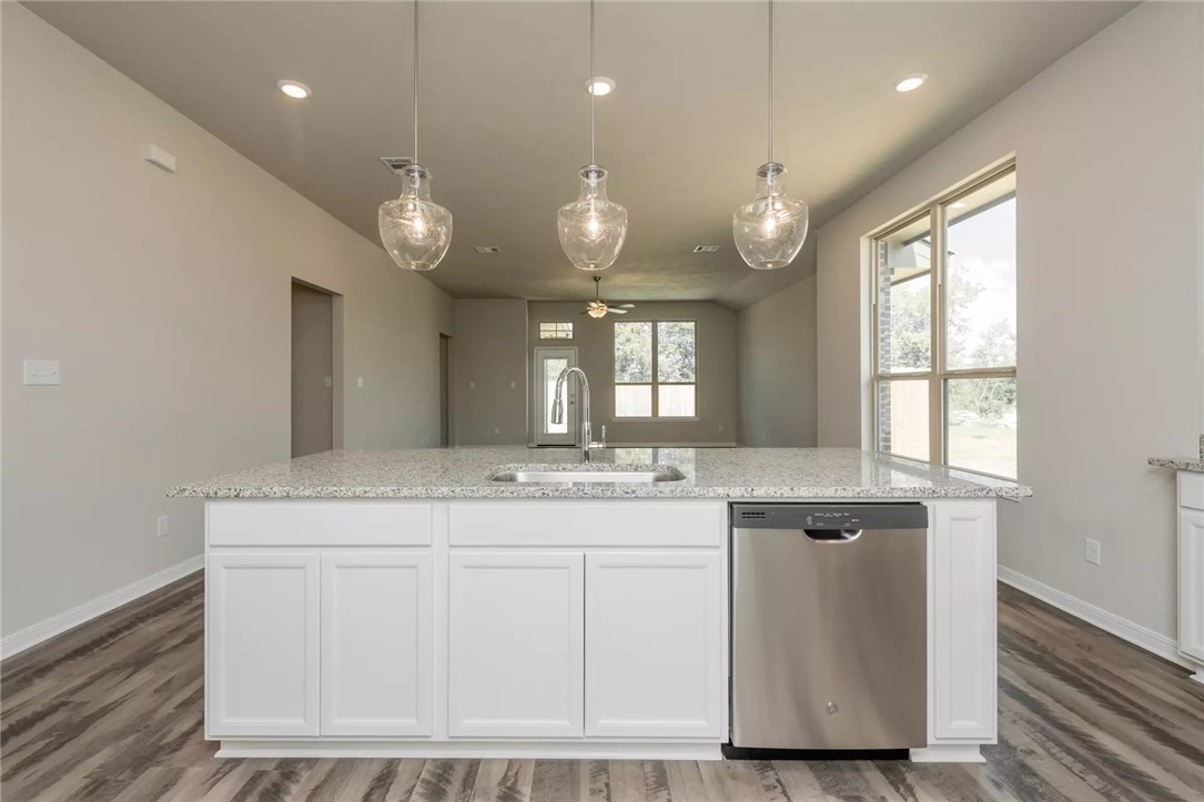 5118 Leaning Tree Temple, TX 76502 - Photo 8 of 39