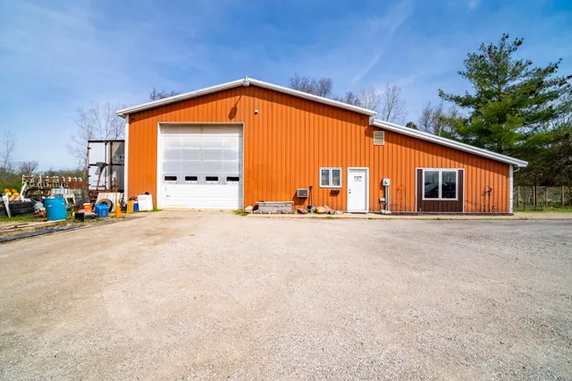 $399,900 | 360 Eyster Drive, Angola, IN 46703