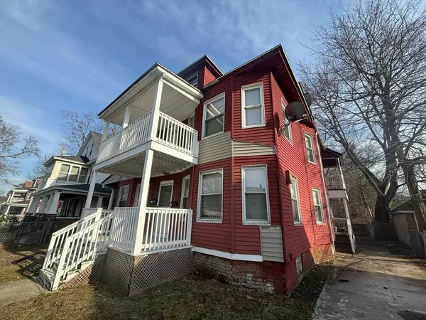 $219,900 | 45-49 Westford Circle, Springfield, MA 01109