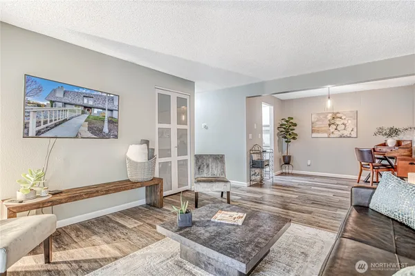 $268,000 | 1535 Castlerock Avenue, Unit 10, Wenatchee, WA 98801