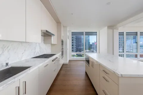 $4,200,000 | 706 Mission Street, Unit 16B, San Francisco, CA 94103