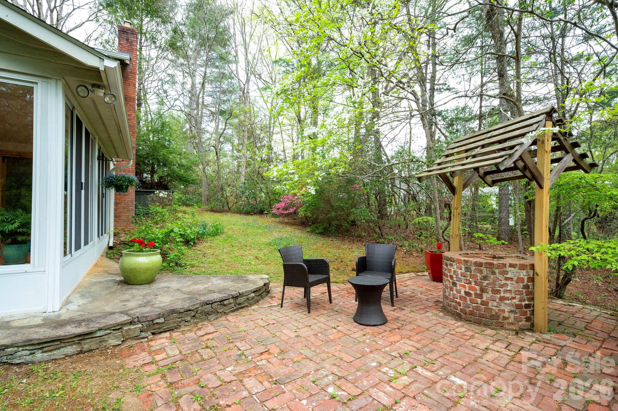 50 Rainbow Ridge Road Swannanoa, NC 28778 - Photo 28 of 37 Gallery Image 28