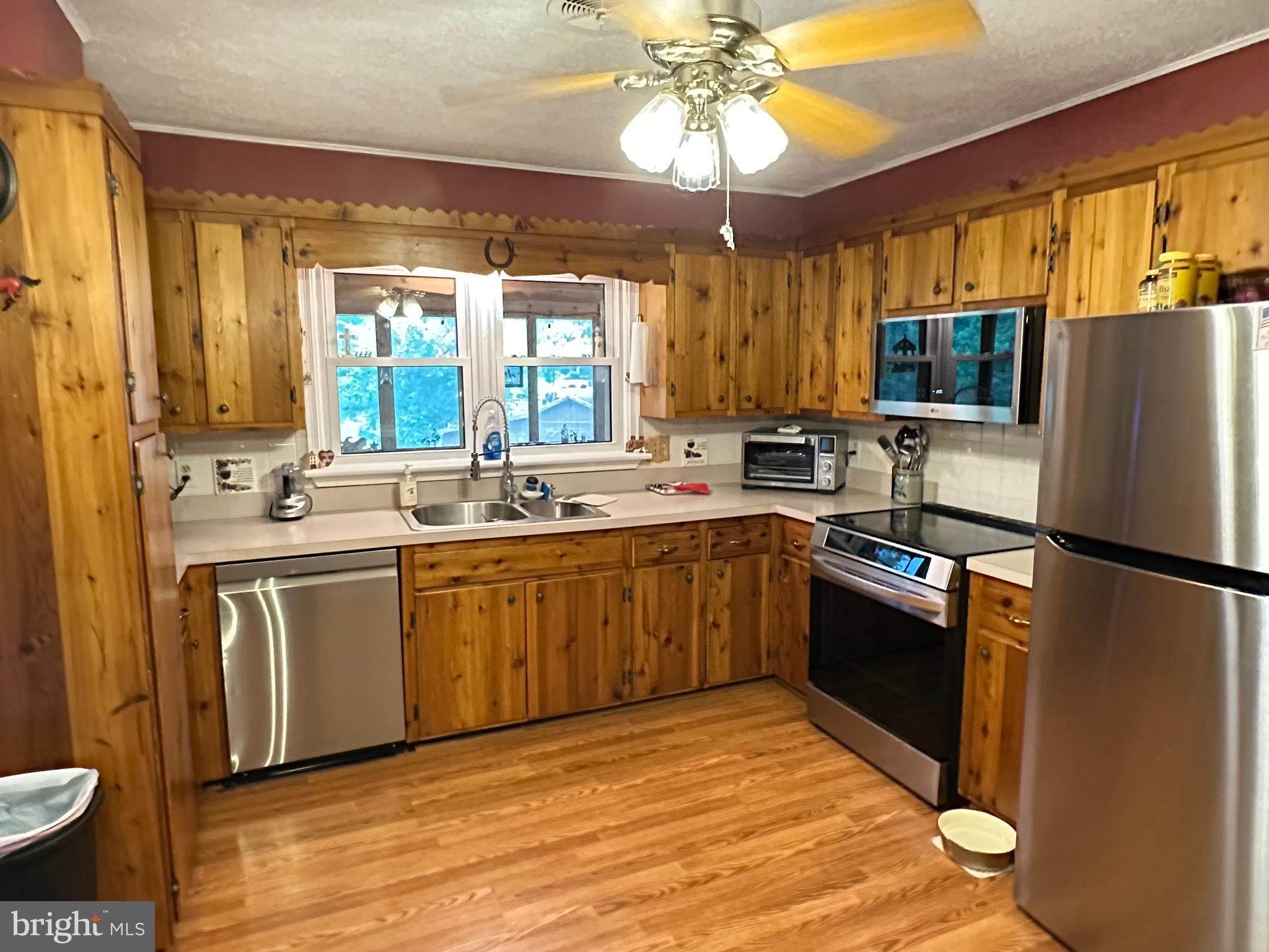 579 Circle View Road Luray, VA 22835 - Photo 31 of 65