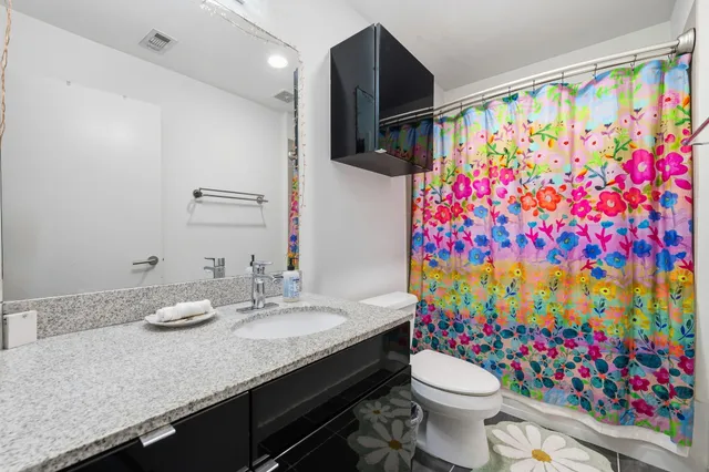 $388,500 | 102 Quitman Street, Unit 201, Houston, TX 77009