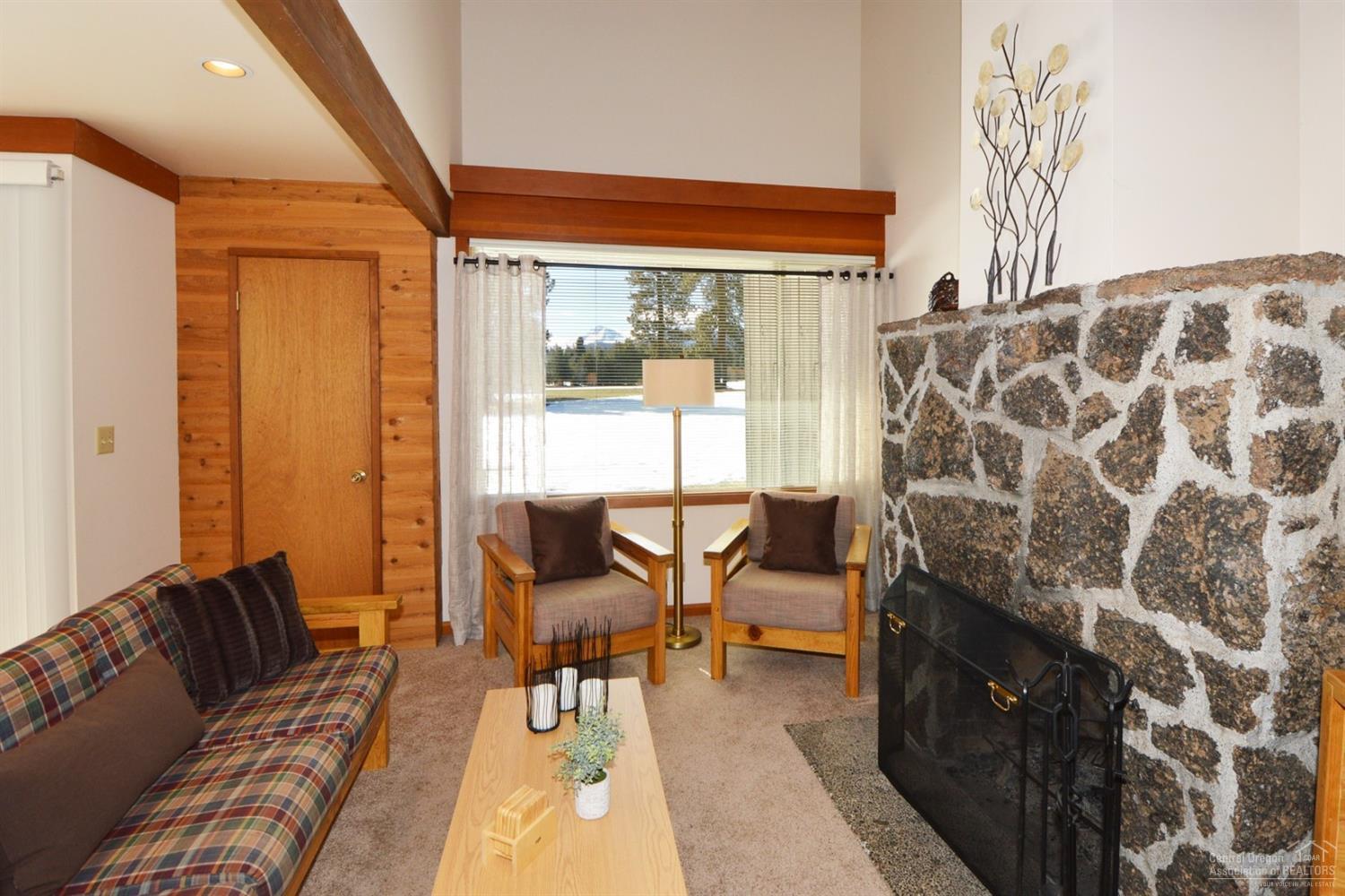 13400 Fox Tail, Unit GC90 Black Butte Ranch, OR 97759 - Photo 10 of 25 Additional Photo