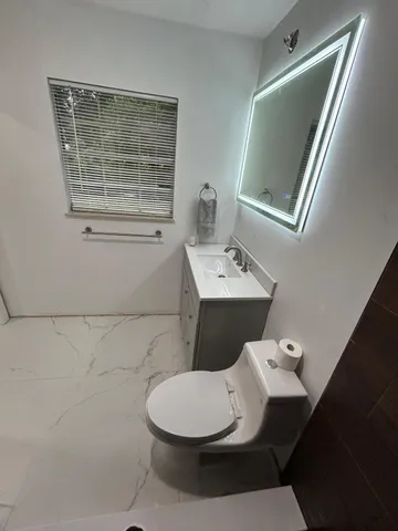 a park view with a entertaining space