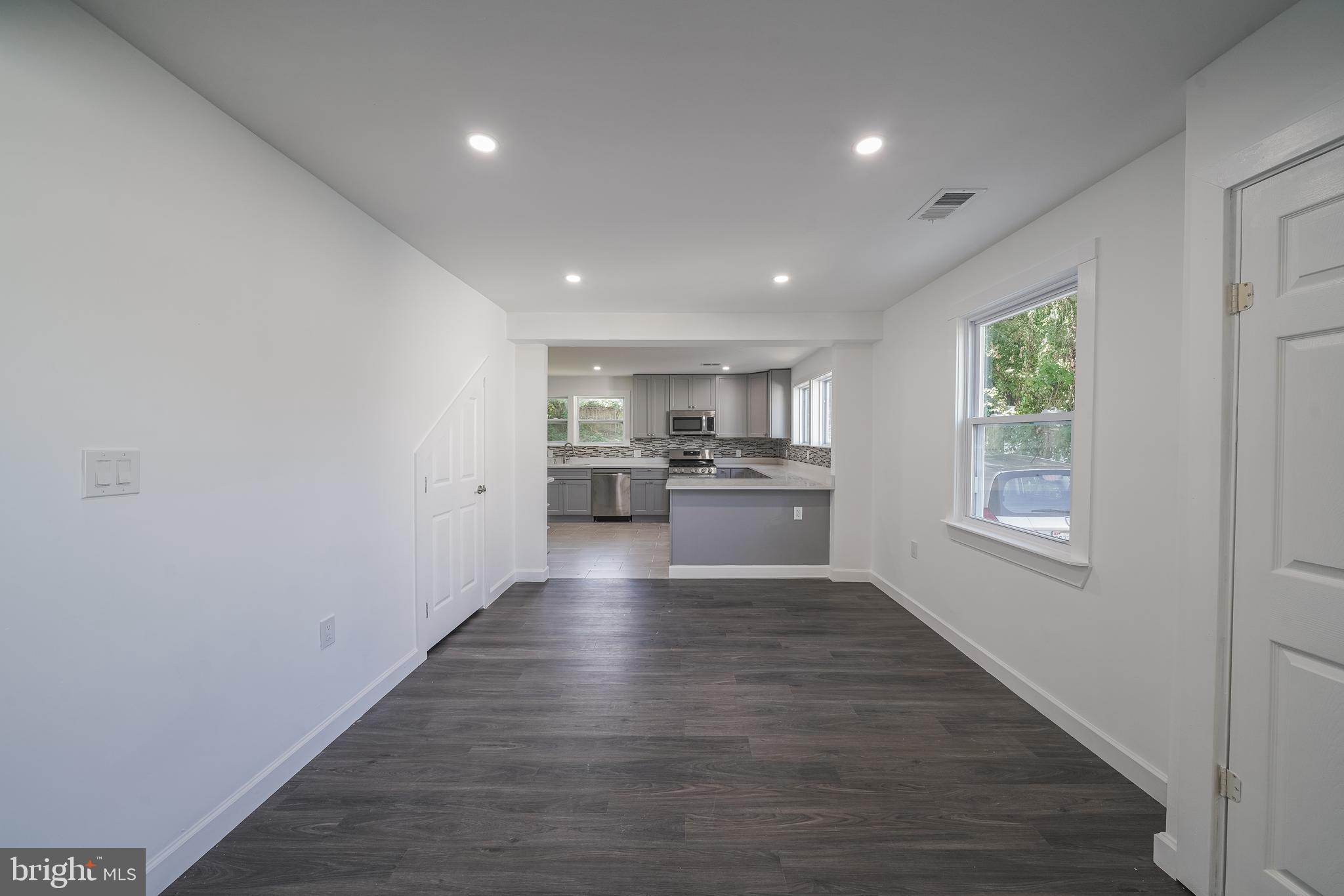 2714 Randolph Road Silver Spring, MD 20902 - Photo 11 of 63