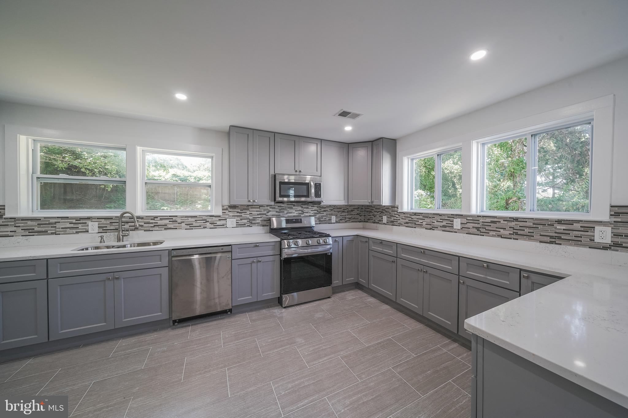 2714 Randolph Road Silver Spring, MD 20902 - Photo 16 of 63