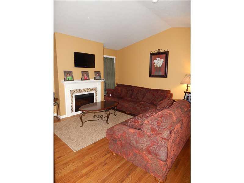 204 Galbreath Road Monongahela, PA 15063 - Photo 9 of 20 Living Room.