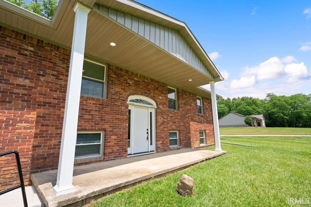 524 County Rd East 550 North Kokomo, IN 46901 - Photo 5 of 34