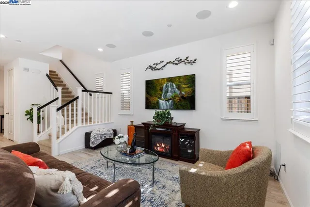 $1,085,000 | 2105 Malbec Common, Livermore, CA 94550