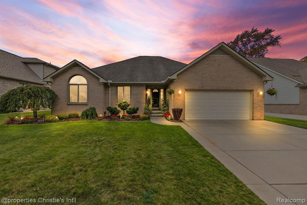 3654 McComb Drive Rochester Hills, MI 48307 - Photo 1 of 49