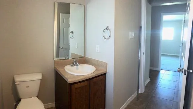 $2,000 | 420 Edge Avenue, Valparaiso, FL 32580