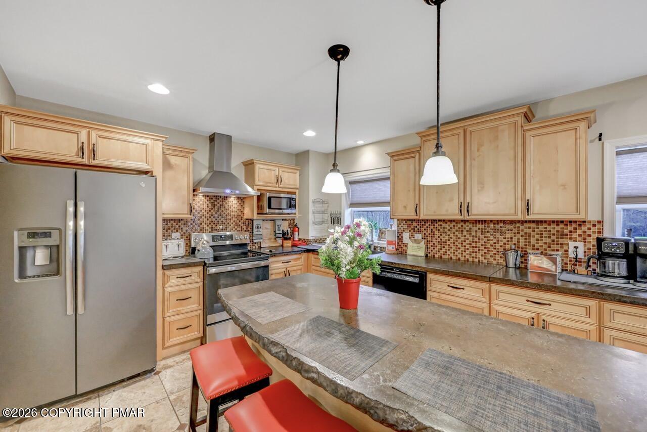 6253 Paradise Valley Road Mount Pocono, PA 18344 - Photo 11 of 73 6253 Paradise Valley Rd 22 Large