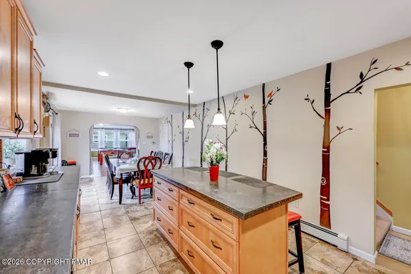 $595,000 | 6253 Paradise Valley Road, Mount Pocono, PA 18344