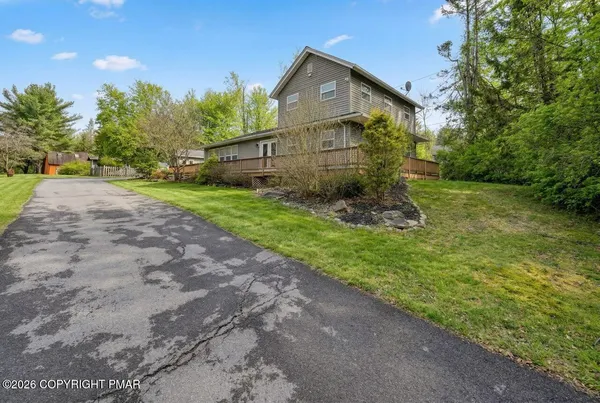 $595,000 | 6253 Paradise Valley Road, Mount Pocono, PA 18344