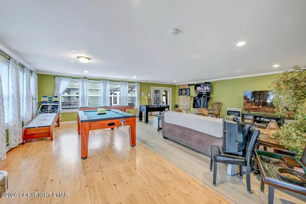 $595,000 | 6253 Paradise Valley Road, Mount Pocono, PA 18344