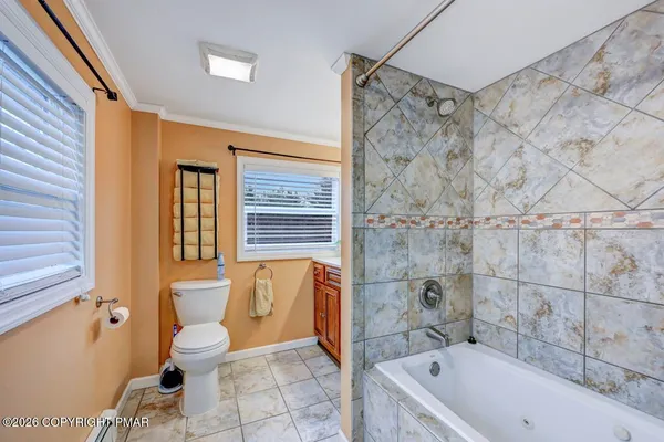 $595,000 | 6253 Paradise Valley Road, Mount Pocono, PA 18344