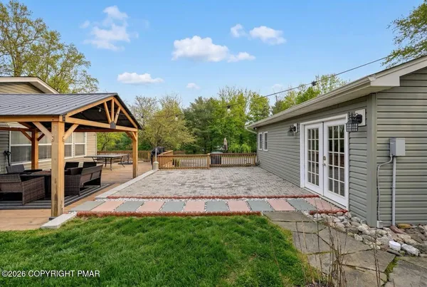 $595,000 | 6253 Paradise Valley Road, Mount Pocono, PA 18344
