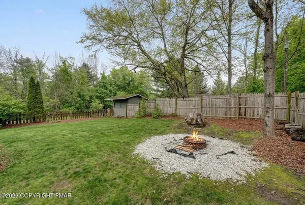 $595,000 | 6253 Paradise Valley Road, Mount Pocono, PA 18344