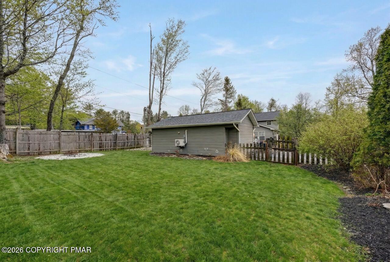 6253 Paradise Valley Road Mount Pocono, PA 18344 - Photo 10 of 73 6253 Paradise Valley Rd 64 Large