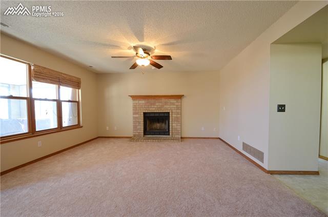 7811 Swiftrun Road Colorado Springs, CO 80920 - Photo 9 of 36 Family Room