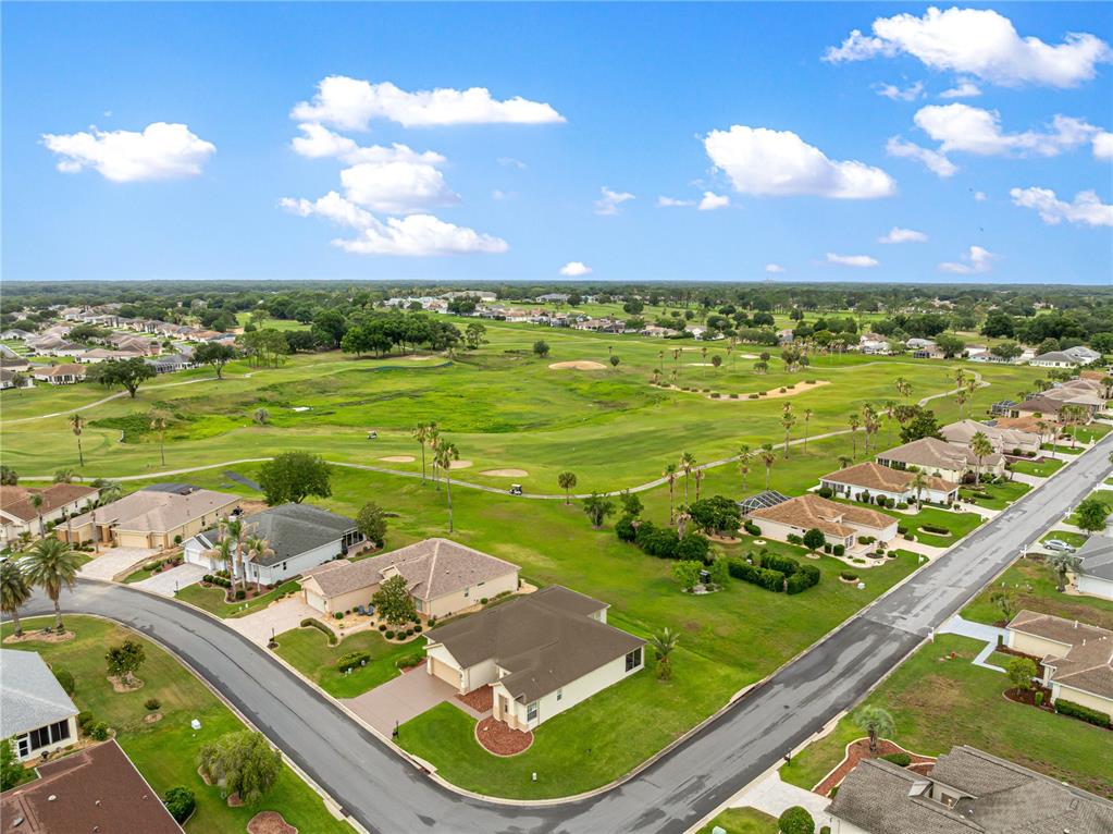 9687 Southeast 137th Street Road Summerfield, FL 34491 - Photo 14 of 81