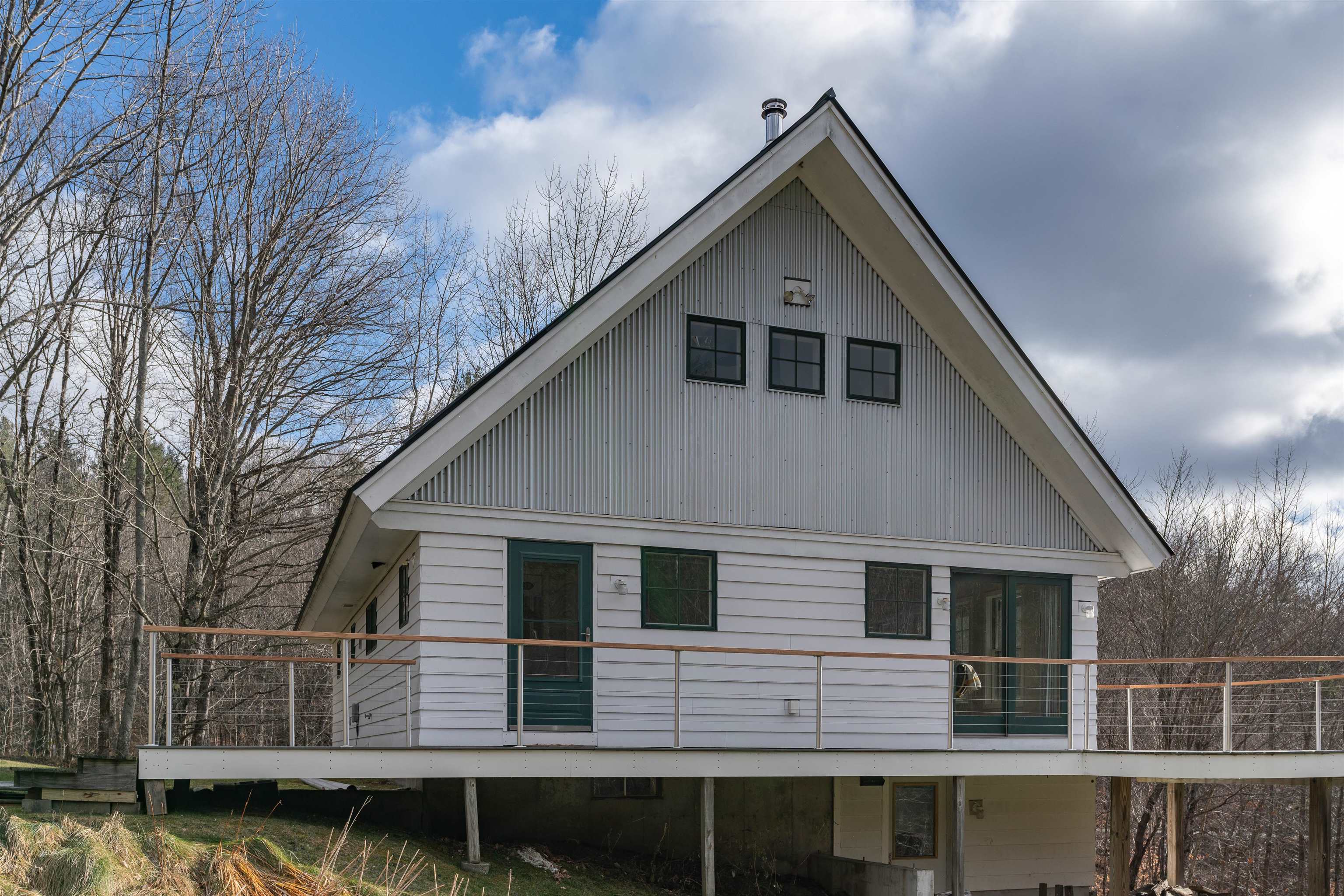 1319 Webster Hill Road Pomfret, VT 05067 - Photo 11 of 36